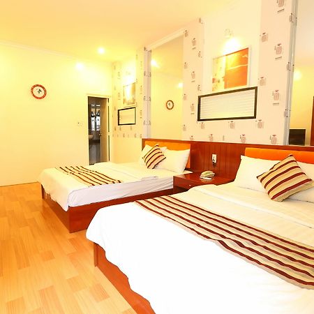 Saigon Crystal Hotel Хошимин Екстериор снимка