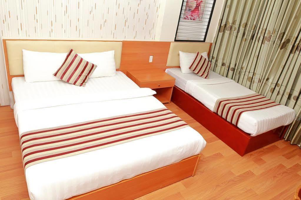 Saigon Crystal Hotel Хошимин Екстериор снимка
