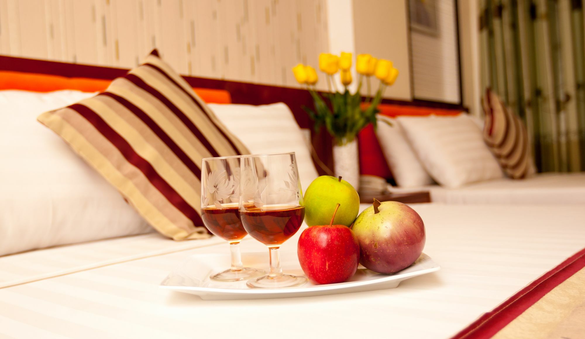 Saigon Crystal Hotel Хошимин Екстериор снимка