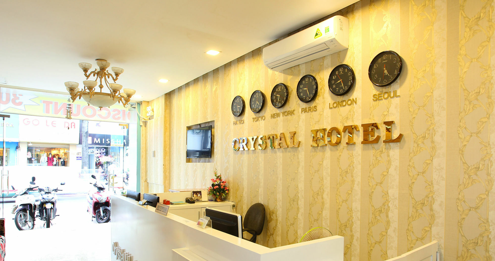 Saigon Crystal Hotel Хошимин Екстериор снимка