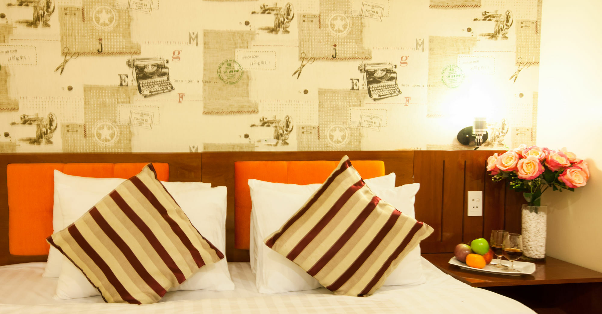 Saigon Crystal Hotel Хошимин Екстериор снимка